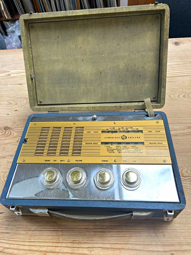 Pye cambridge p1800 portable - cambridge,