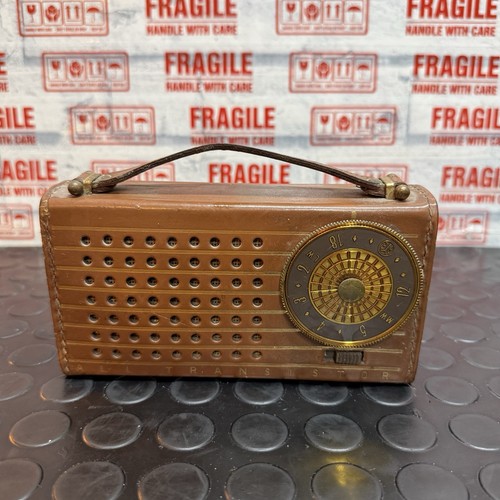 Vintage pye transistor radio - pye,
