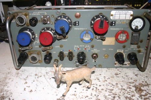 Pye c12 army radio vintage - army,