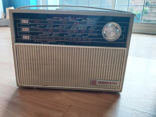 Vintage pye transistor - pye, radio