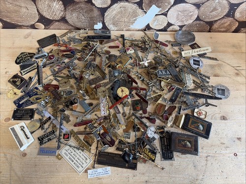 350x radio badges - 350x,